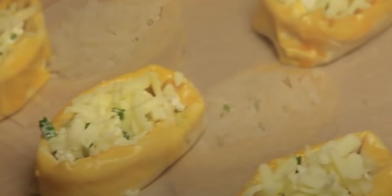 Lokum gibi yumuş yumuş Hazır Yufka İle yapılan Sandal Börek Tarifi ve püf noktası