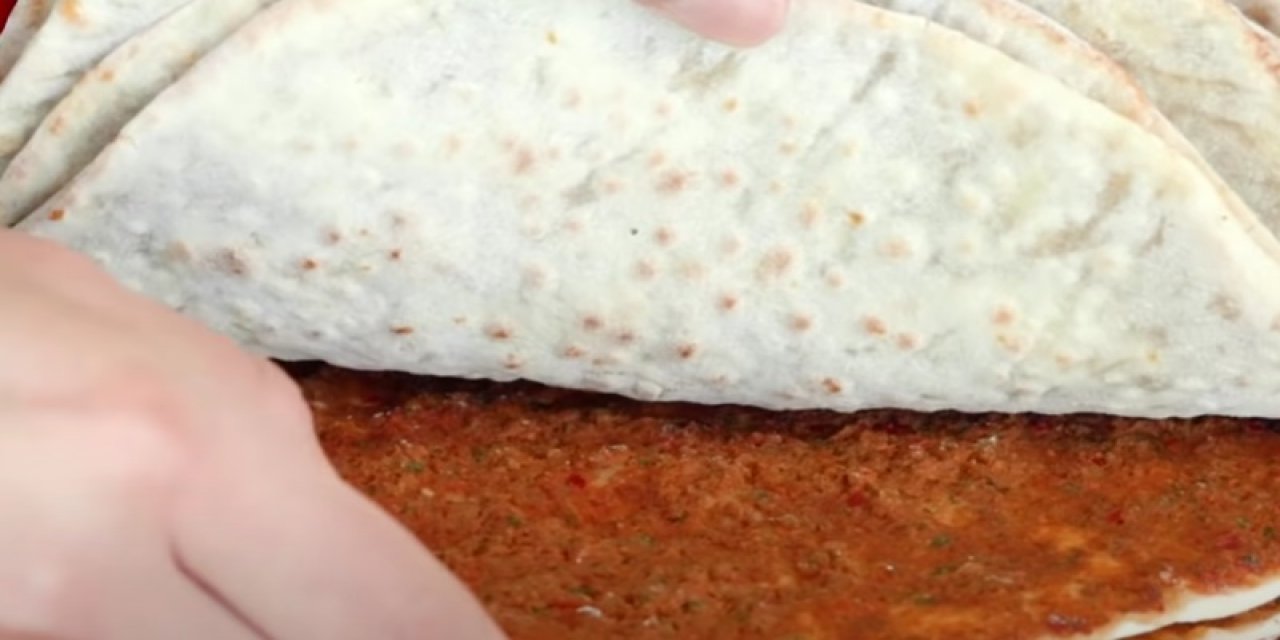 Gün Kurtarıcısı Olacak Lavaştan Yapılan Çıtır Çıtır Lahmacun Tarifi ve Malzemeleri
