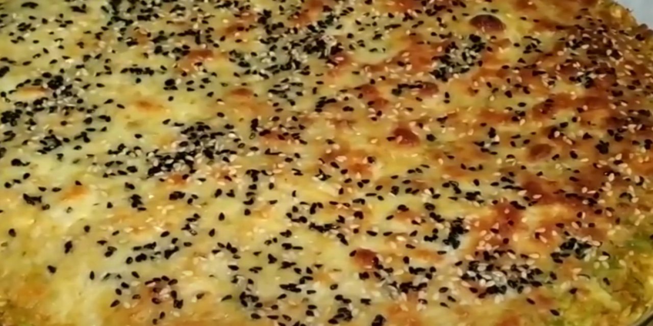 Börek Severlere Özel Vazgeçilmeziniz olacak Kabak Böreği Nasıl Yapılır? Kabak Böreği Tarifi