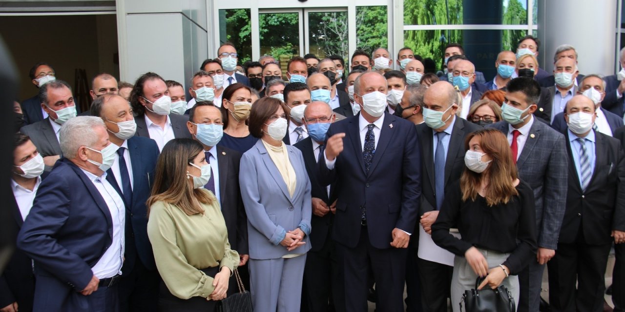 Muharrem İnce Önderliğinde Memleket Partisi Resmen Kuruldu ve İnce'nin A Takımı Açıklandı