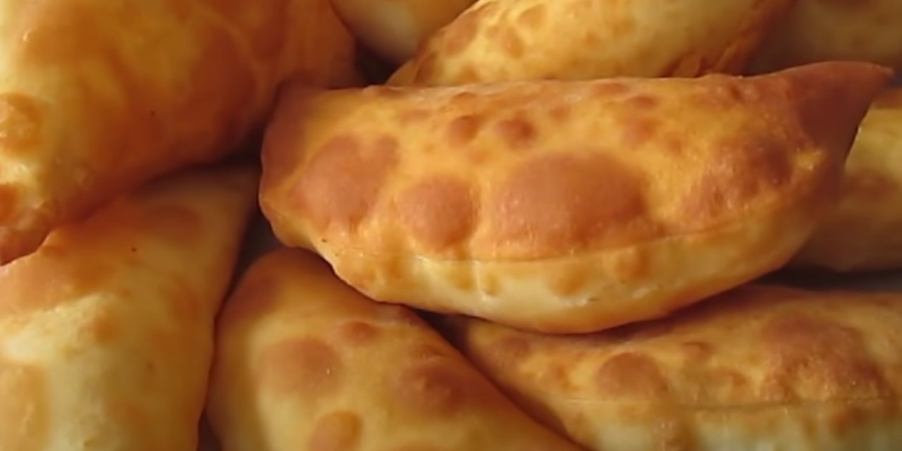 En Kolay Ancak En Lezzetli Börek Olarak Biliniyor Puf Böreği Malzemeleri ve Tarifi