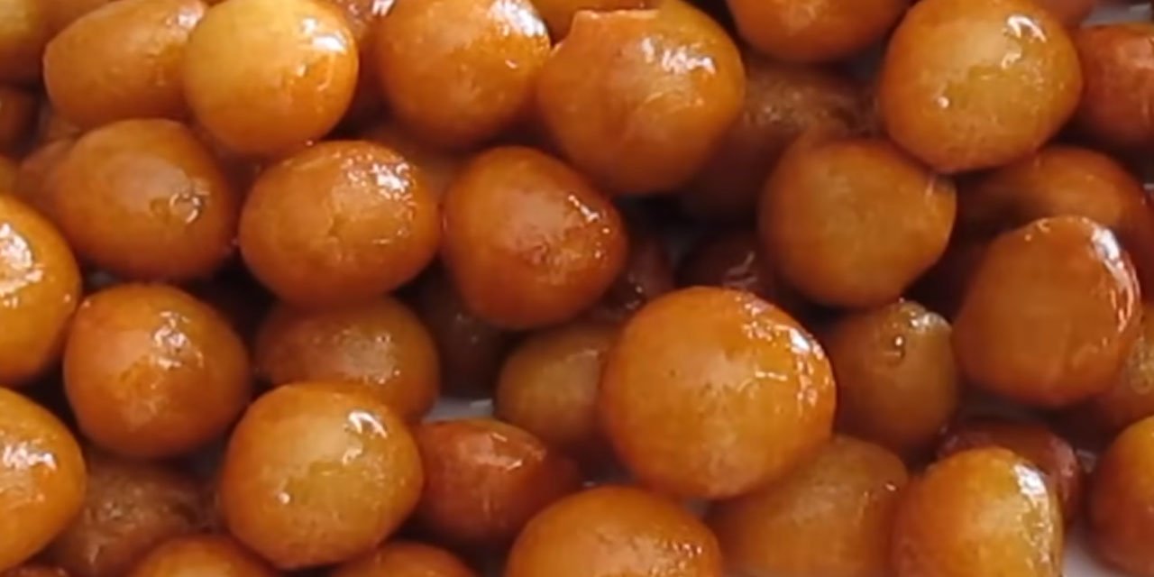 İçi Kuru Kalmayan Tüm Şerbetini Çeken Dışı Çıtır İçi Yumuşacık Şişede Lokma Tarifi