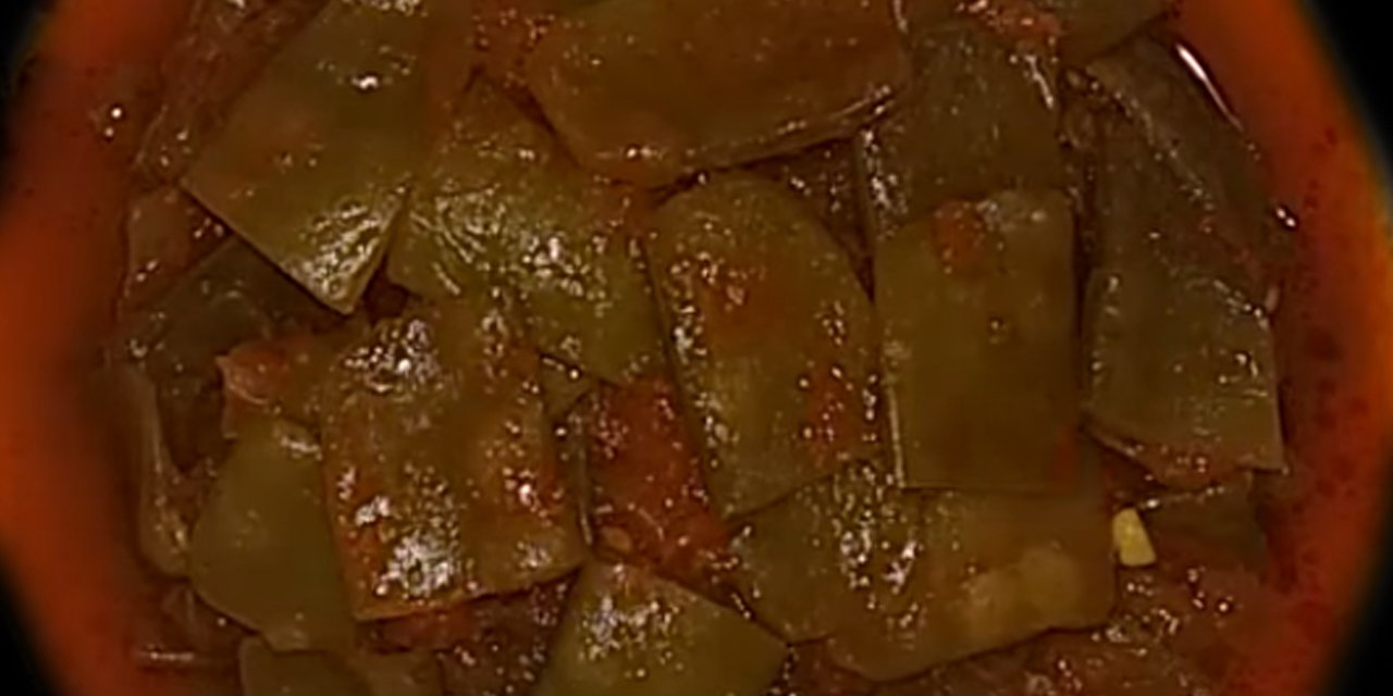 Görenler Taze Fasulye Zannediyor! Bugün Ne Pişirsem Diyenlere Sultani Bezelye Tarifi