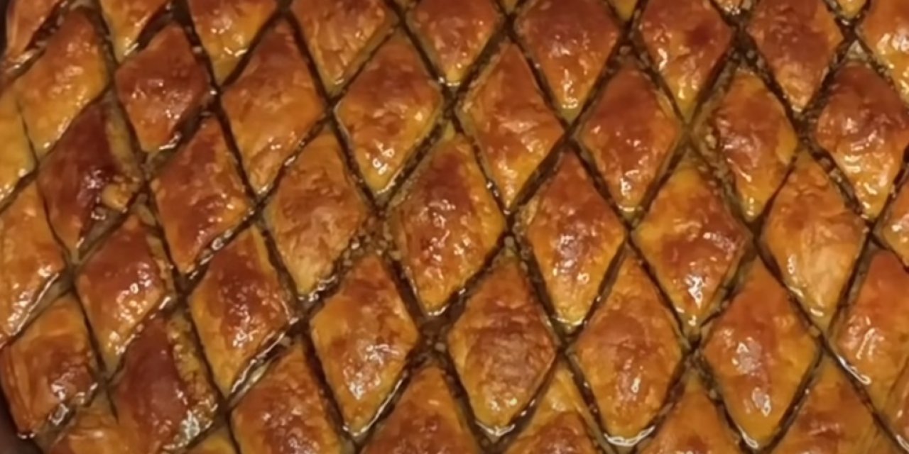 Emekli Oldu Canı Baklava Çekmişti İlginç Bir Girişim Başlattı Hobisiydi Şimdi Paraya Para Demiyor
