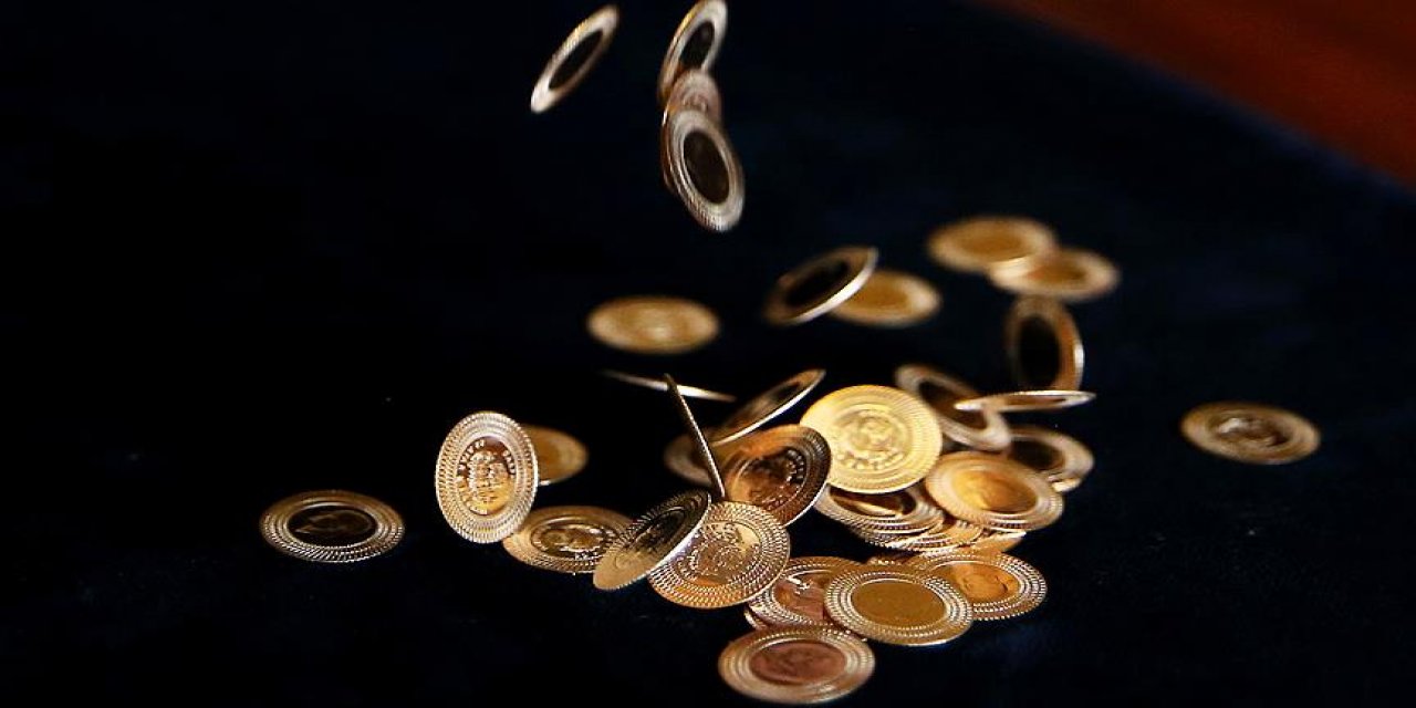 Altın Ne Olacak Sorusuna İki Farklı Cevap Düşer Mi Yükselir Mi? Piyasa Uzmanları Uyarıyor... Altını eğer..