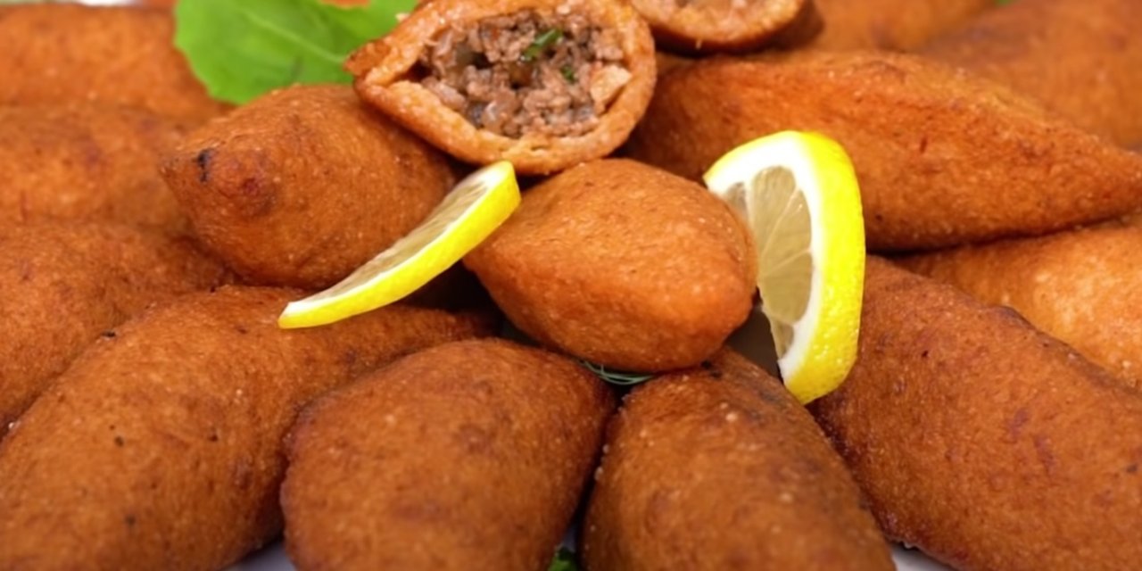 Köftelerin Şahı Olarak Bilinen İçli Köfteyi Kolayca Yapmanın Püf Noktası! Dağılmayan İçli Köfte Tarifi