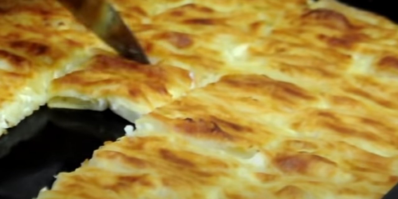 Hamur İşi Severlerin Sofrasından En kolay tarif sırlarıyla Kırma Börek tarifi