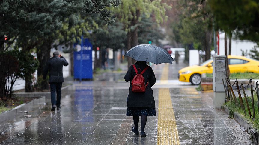 İstanbul dahil çok sayıda şehir için Meteoroloji’den yağış uyarısı