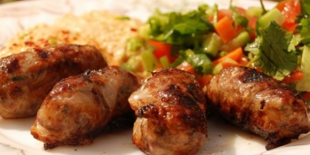 Lokum Gibi Bir Lezzet Herkes Hayran Kalıyor Şeftali Kebabı Tarifi