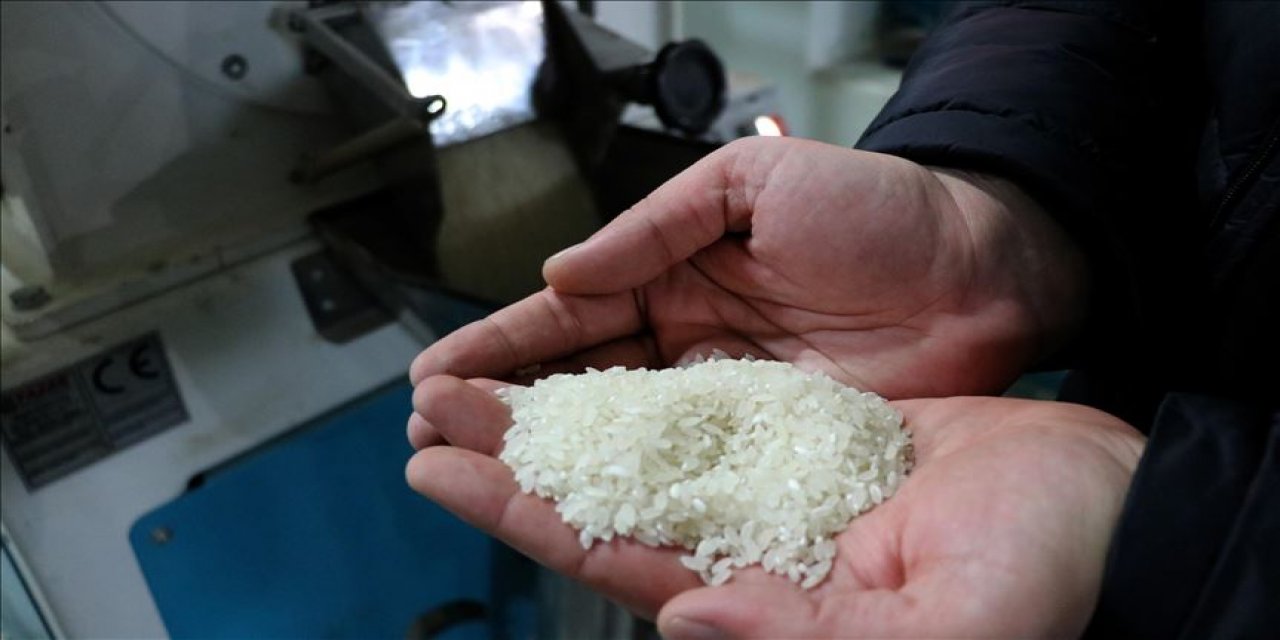 Pirinç Suyunu Dökmeyin Yüzünüze Sürünce Bakın Ne Oluyor!