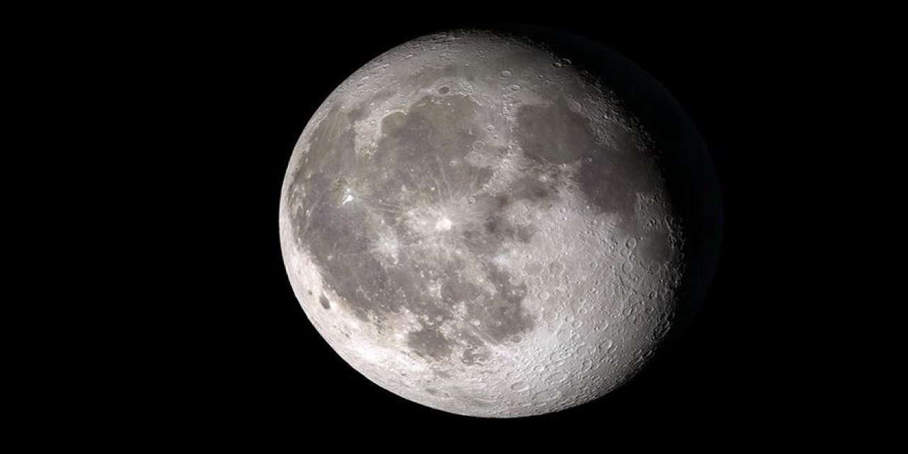 Ay'a yeniden gidilecek. NASA tarihi de açıkladı