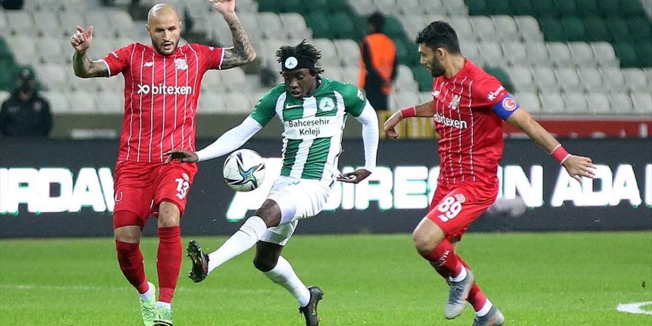 Antalyaspor 3 Puanı 90+5'te Aldı ve GZT Giresunspor'u 2-1 yendi