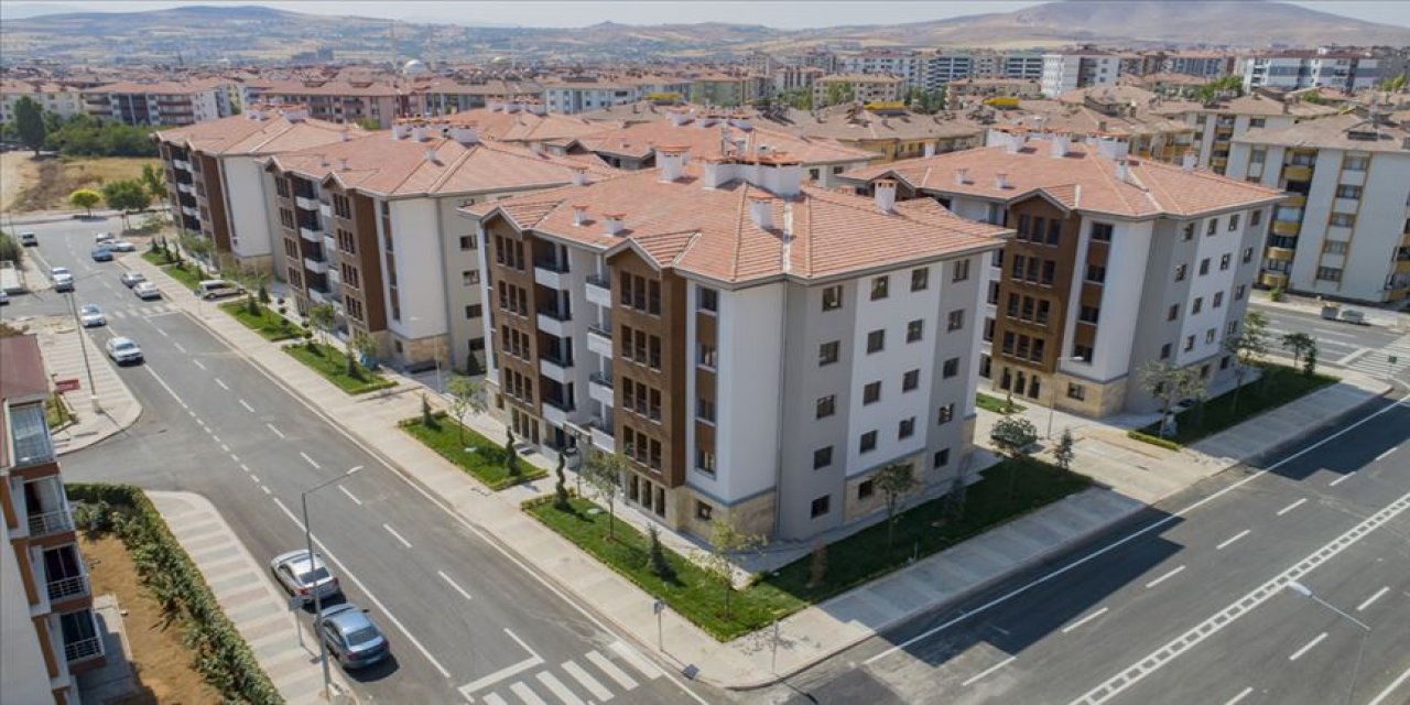 TOKİ 'Sosyal Konutlar' projesinde taksit fiyatlarına zam yaptı