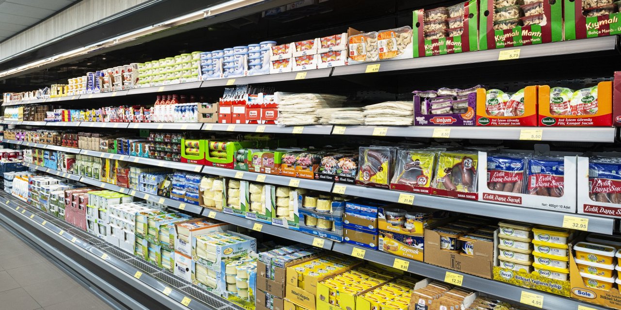Artık Bim Marketlerinde Personel Olmak için 4 yıllık üniversite mezunu olmak şart