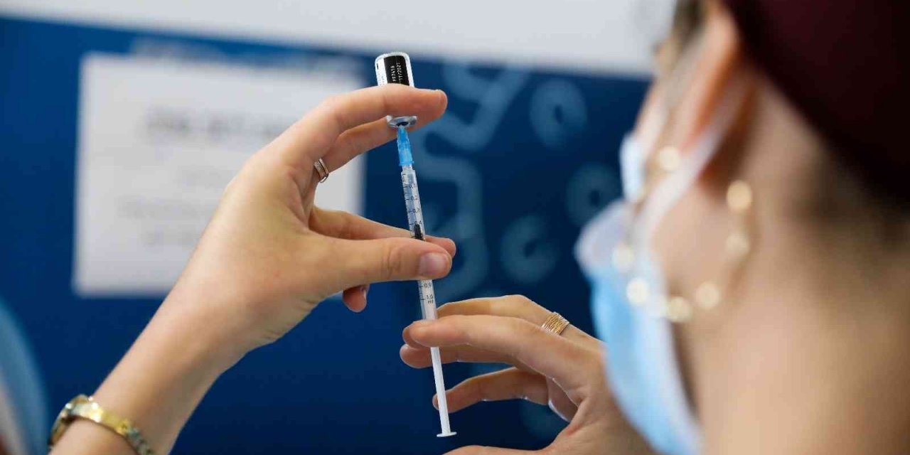 İsrail’de 4. Doz Covid-19 Aşısı Polemiği Son Buldu