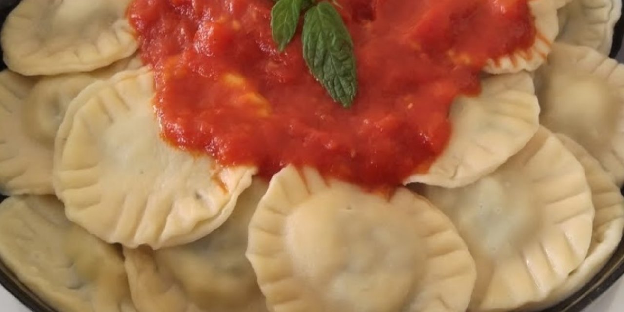 Bizdeki Mantılardan Daha Hafif ve Lezzetli Ravioli (İtalyan Mantısı) Tarifi