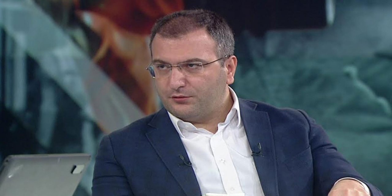 Cem Küçük'ten Olay itiraflar! Hükümeti destekleyen vatandaşlar moralman yıkıldılar