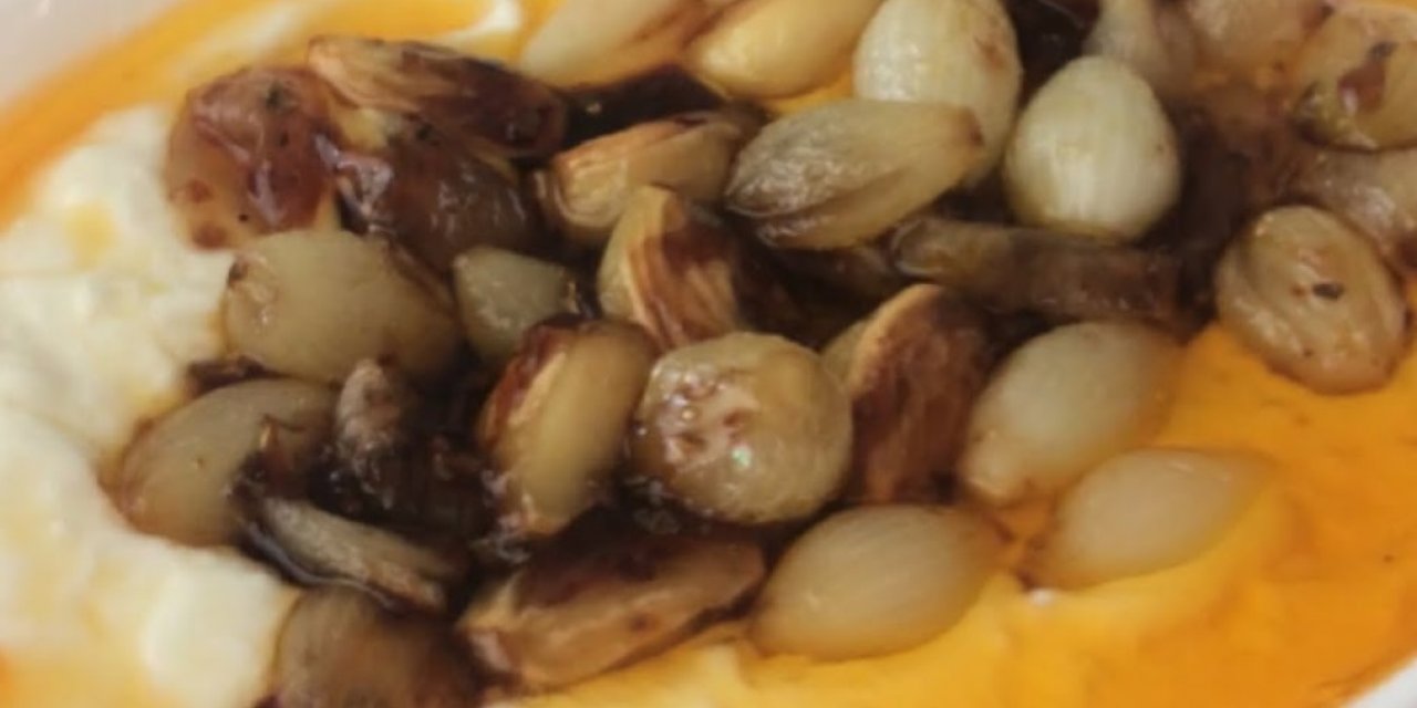 Bilinen Meze Tariflerinden Sıkılanlara, Arpacık Soğanlı Yoğurtlu Meze Tarifi
