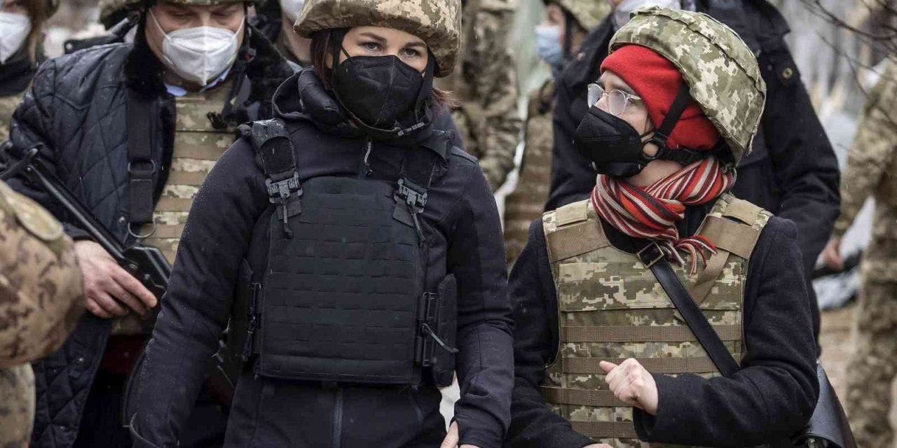 Almanya Dışişleri Bakanı Baerbock'tan Donbass Bölgesine ziyaret
