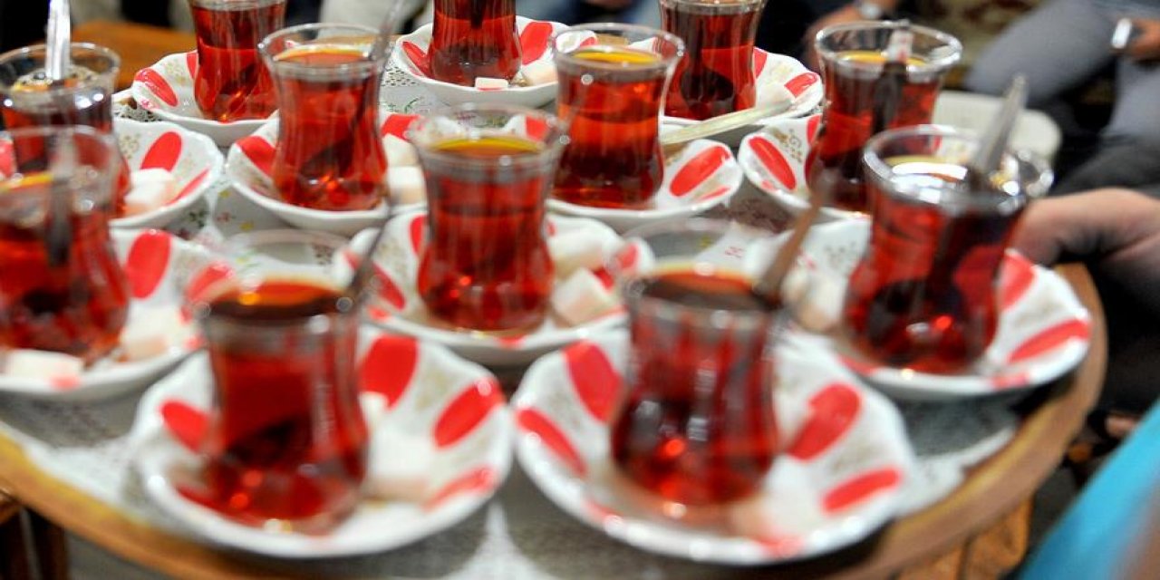 Çaya Limon Eklemenin 5 Şaşırtıcı Etkisi!
