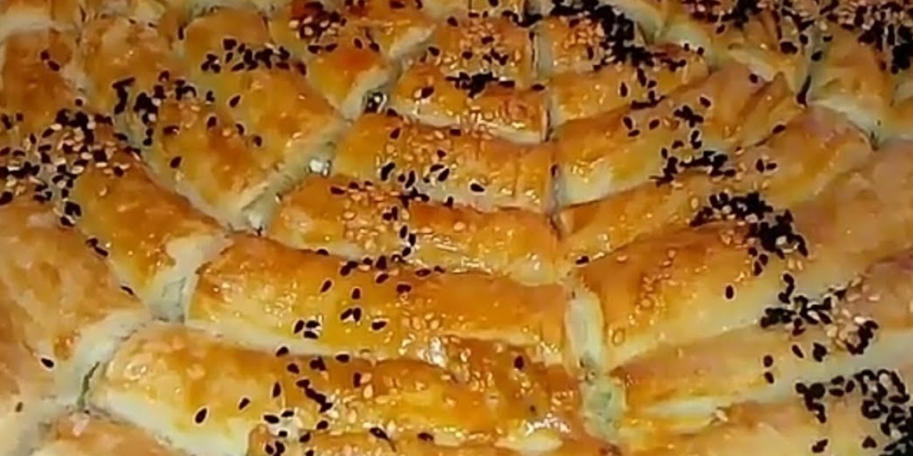 Daha Pratik ve Daha Kolay! Hazır Yufkadan Tepsi Böreği Tarifi!