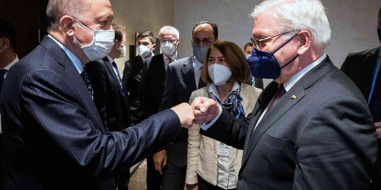 Cumhurbaşkanı Erdoğan ve Almanya Cumhurbaşkanı Steinmeier Senegal’de Görüştü