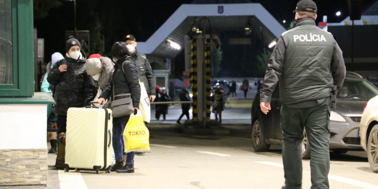 Ukrayna'dan kaçanların akın ettiği Slovakya’da Ohal İlan Edildi