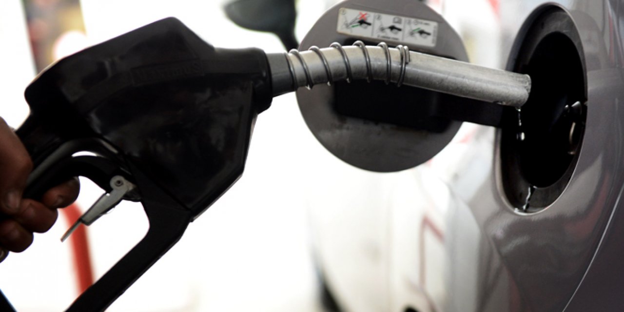 Benzin ve motorine Daha Dün Zam Gelmişti Bir Zam Daha Geliyor