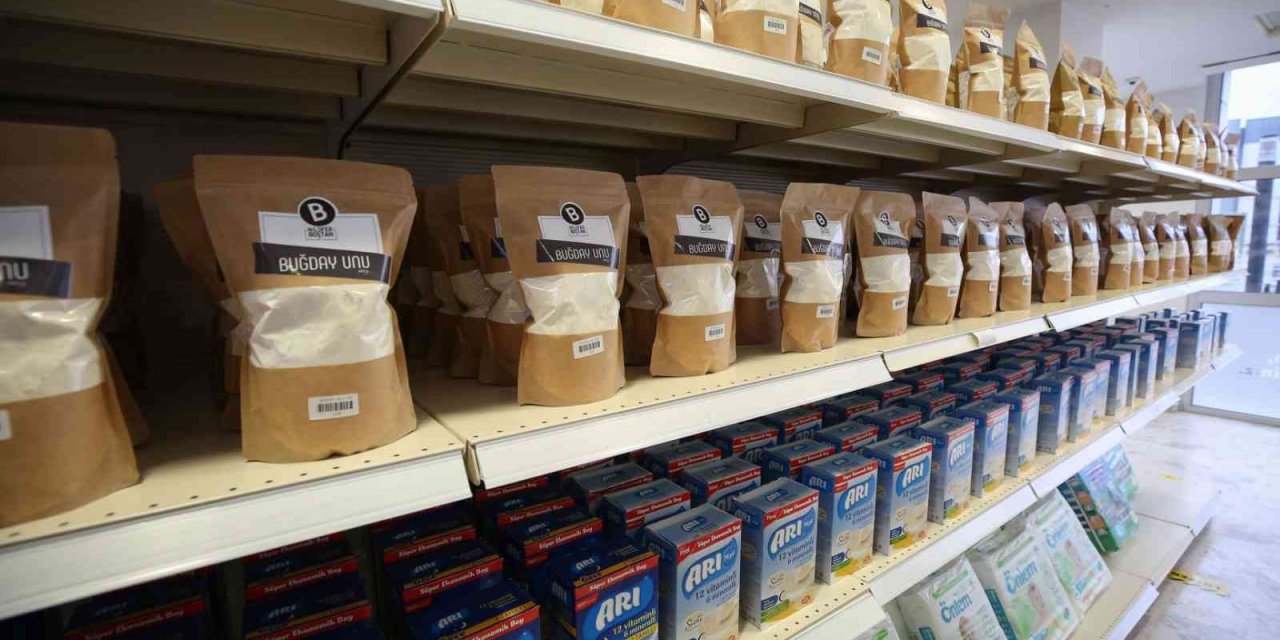 Türkiye'deki En İlginç Market! Çünkü Bu Markette Para Geçmiyor