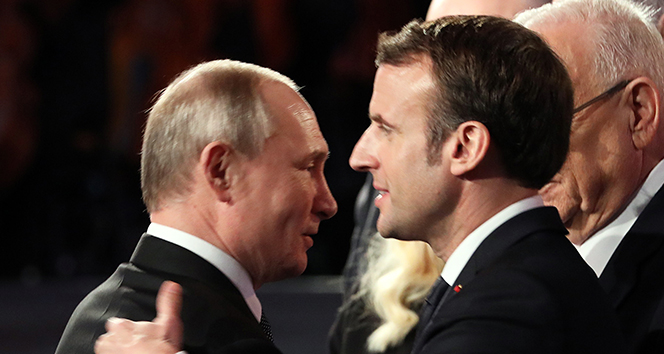 Putin Ve Macron, Ukrayna savaşını durdurmak için ateşkesi görüştü