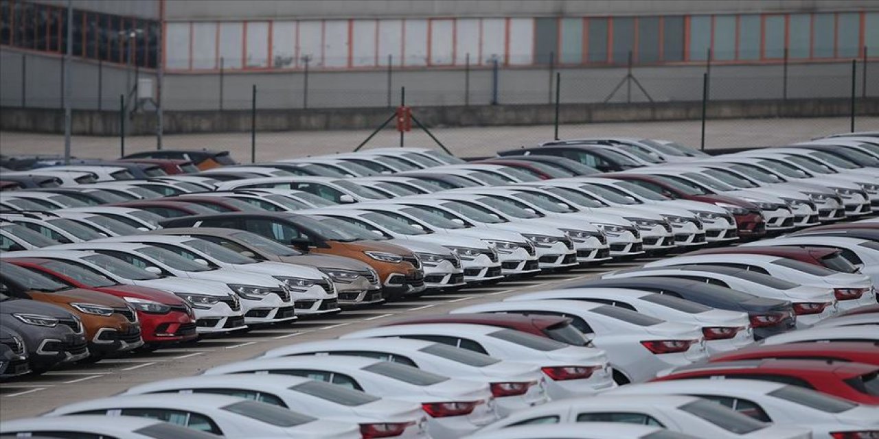 Sıfır otomobillere yeni bir zam geldi, ikinci el araçlara da 'KDV' zammı eklenecek