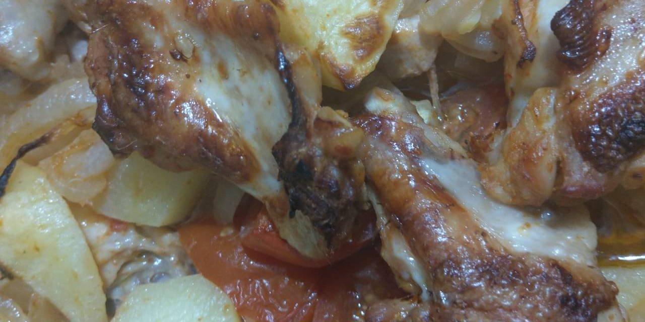 Fırında Tavuğu nar gibi kızartmak için pekte bilinmeyen mutfak sırrı