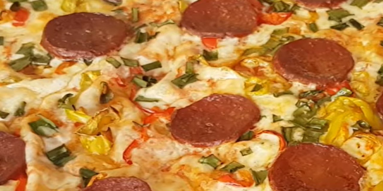 Hazır Yufka İle Usta Aşçılara Taş Çıkaracağınız Pizza Tarifi
