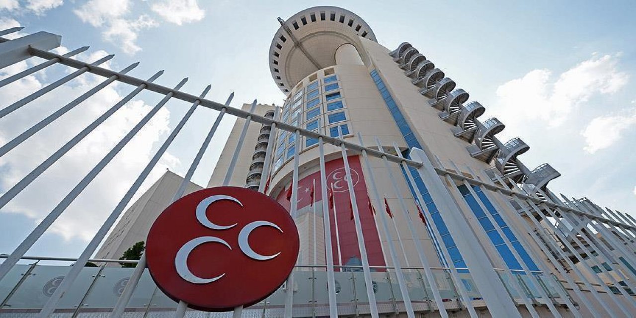 MHP yönetimine bayrak açıp istifasını sundu! Görülmemiş rest