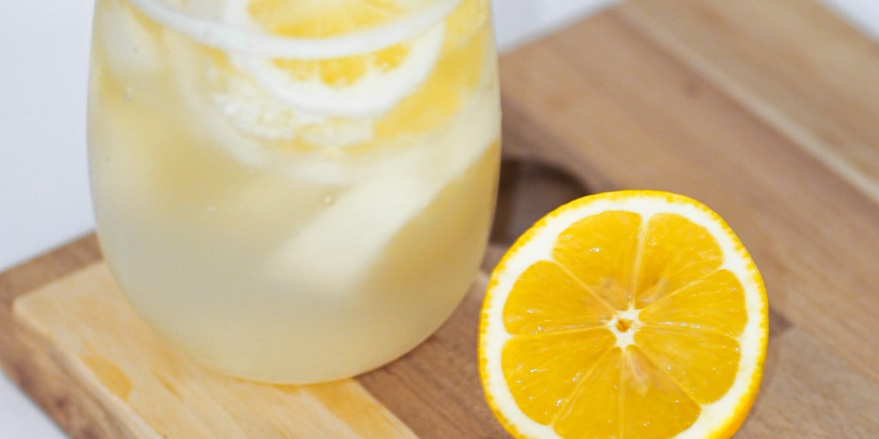 Hep faydalı dedik durduk! Limon suyunun bilinmeyen yan etkisi