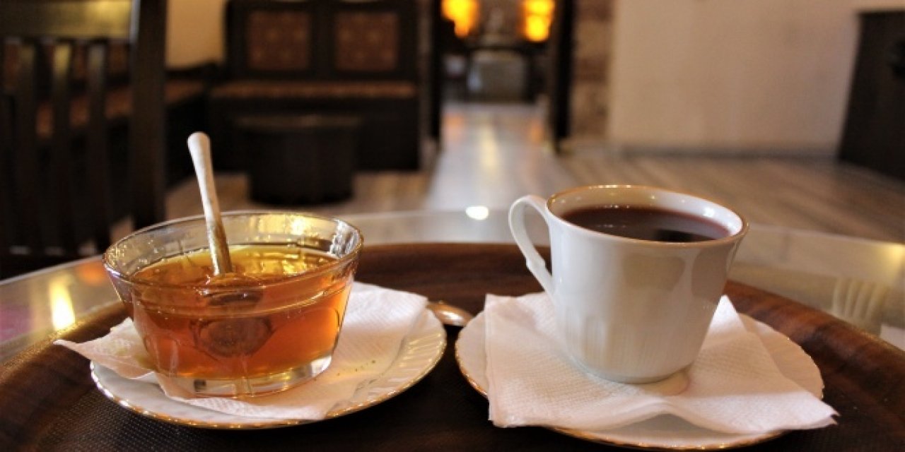 Çay ve Kahve Pekte Masum Değilmiş! Vücuda Verdiği Zarar İlk Kez Açıklandı