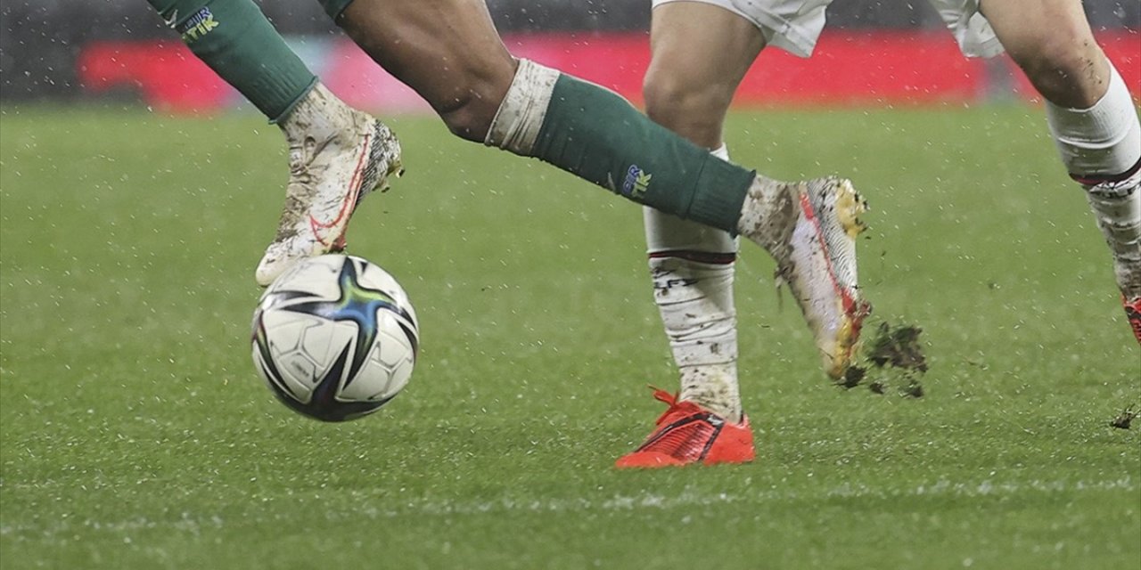 Spor Toto Süper Lig'in 35. Haftasında Yarın Fatih Karagümrük ile Konyaspor Karşılaşacak
