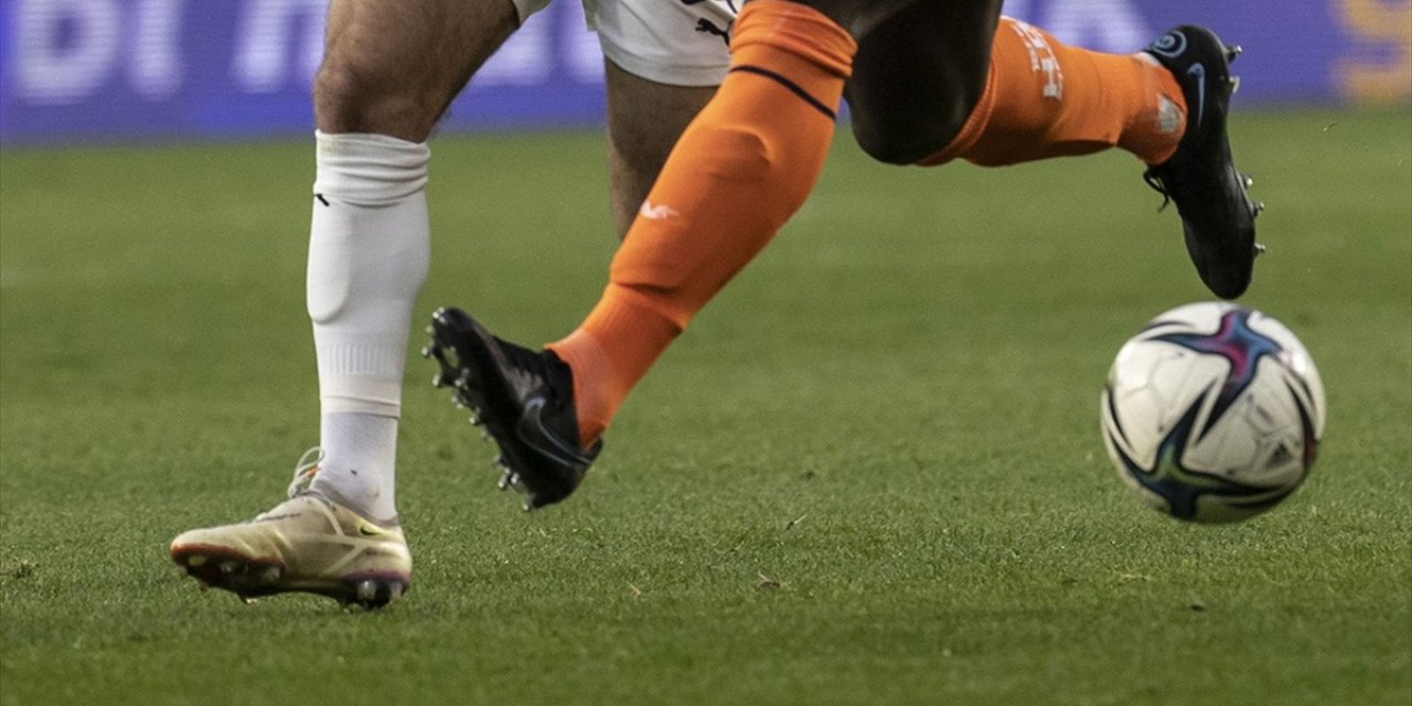Spor Toto Süper Lig'in 35. Haftasında Yarın Kasımpaşa ile Medipol Başakşehir Karşılaşacak