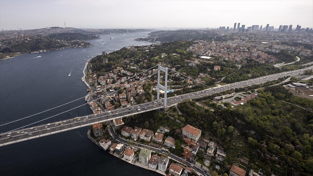 İstanbul'da Bayram Öncesi Havadan Trafik Denetimi Uygulaması Başlatıldı