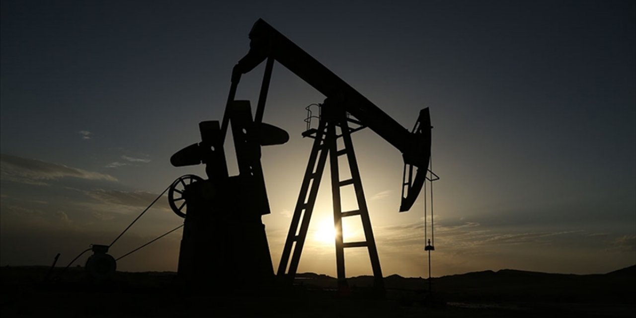ABD, Artan Ham Petrol Stoklarıyla Ne Yapacağını Bilmiyor