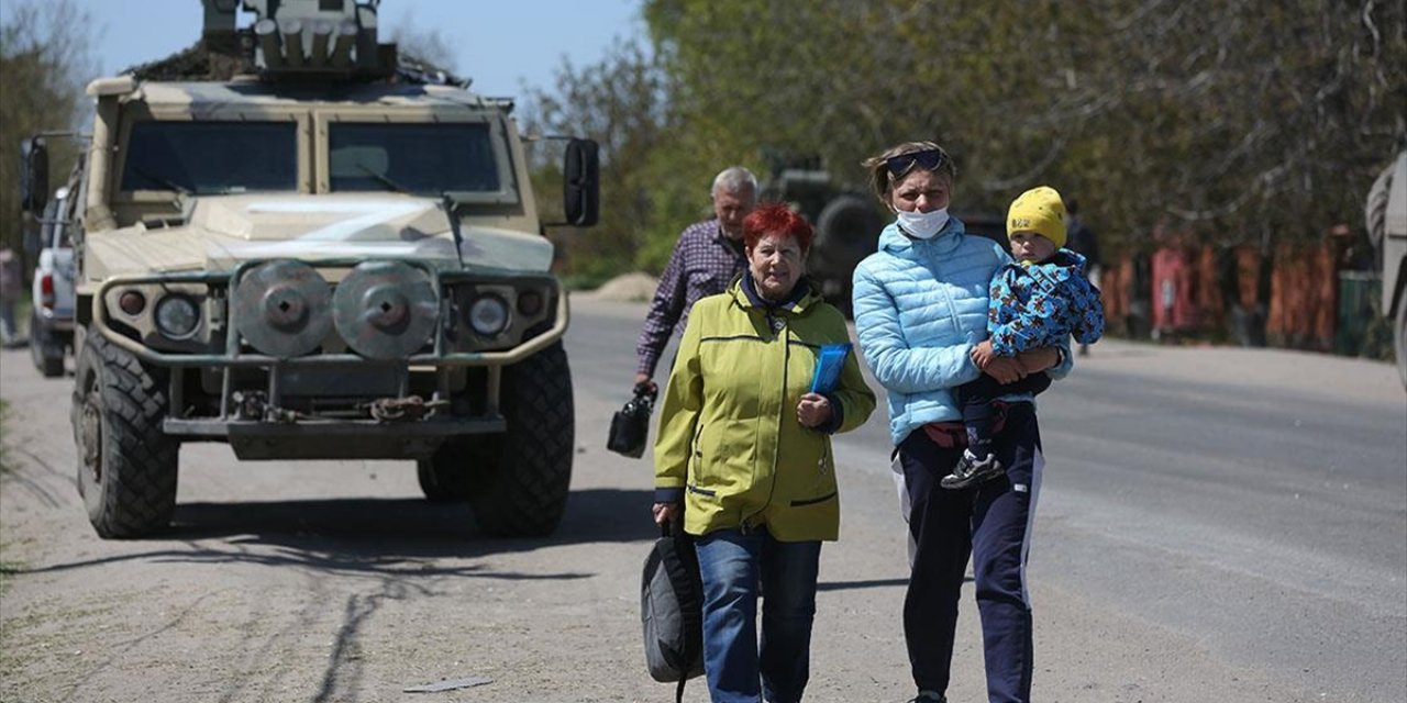 Rus Kuşatması Altındaki Mariupol’de Tüm Kadın, Çocuk ve Yaşlıların Tahliyesi Tamamlandı