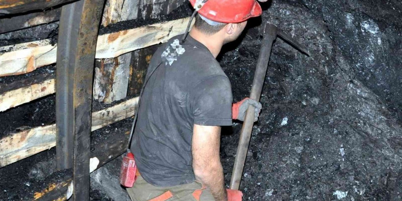 ÇED Raporu Sürecinde Ruhsat Verilen Maden Ocağı İçin Belediyeden İptal Davası