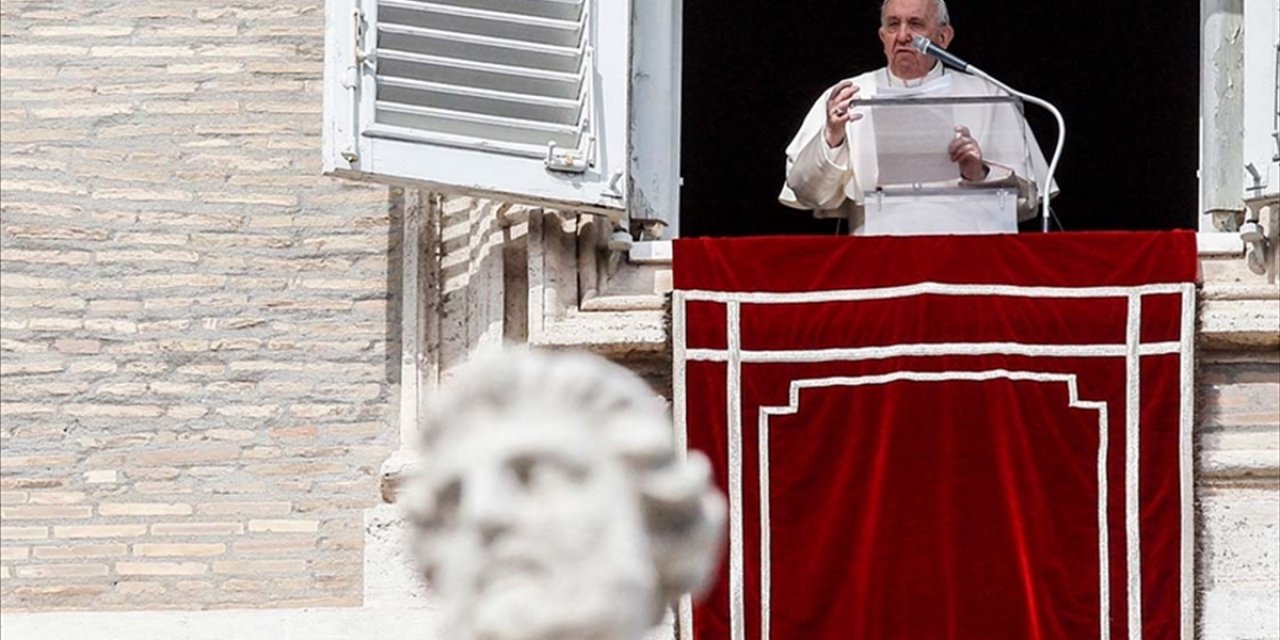Papa Franciscus, Kötüye Giden Sağlık Sorunları Nedeniyle Tüm Ziyaretlerini Erteledi