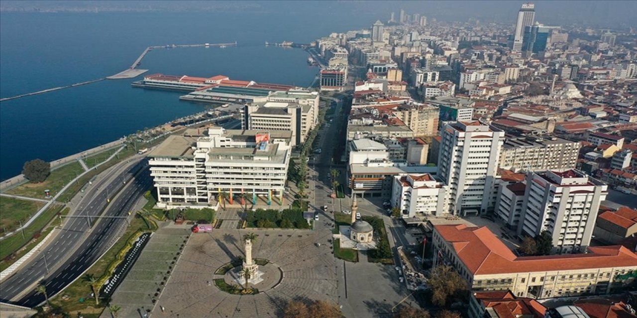 İzmir’de Mart Ayında Suya Yapılan Yüzde 30'luk Zammın Üzerine Bir Zam Daha Geldi