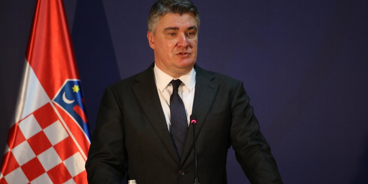 Hırvatistan Cumhurbaşkanı Milanovic, 'Türkiye, İsveç'i NATO Üyeliği Sürecinde Zora Sokuyor'