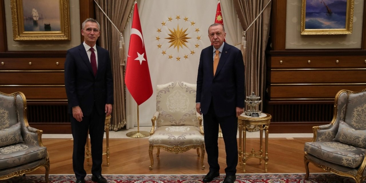 Cumhurbaşkanı Erdoğan ile Stoltenberg, Finlandiya ve İsveç'in NATO Üyelik Sürecini Görüştü