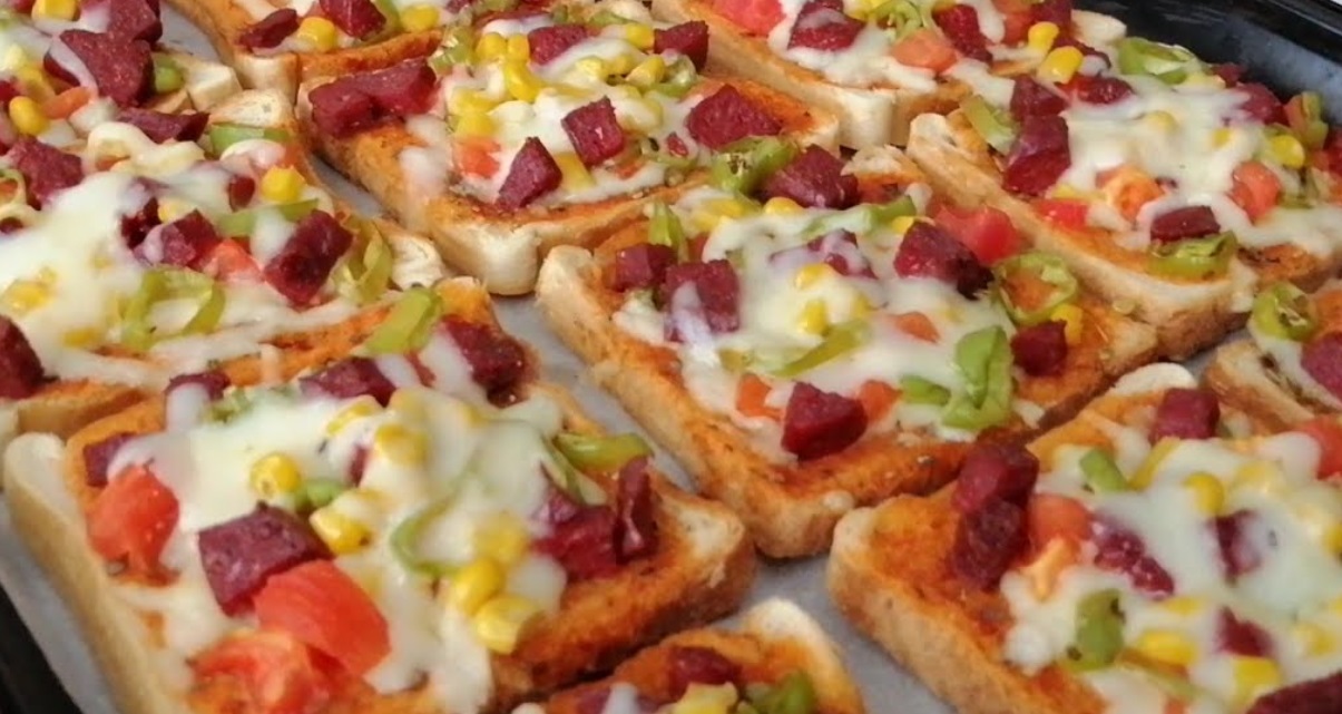 Neden bugüne dek yapmadım ki diyeceğiniz Tost ekmeklerinden pizza yapımı