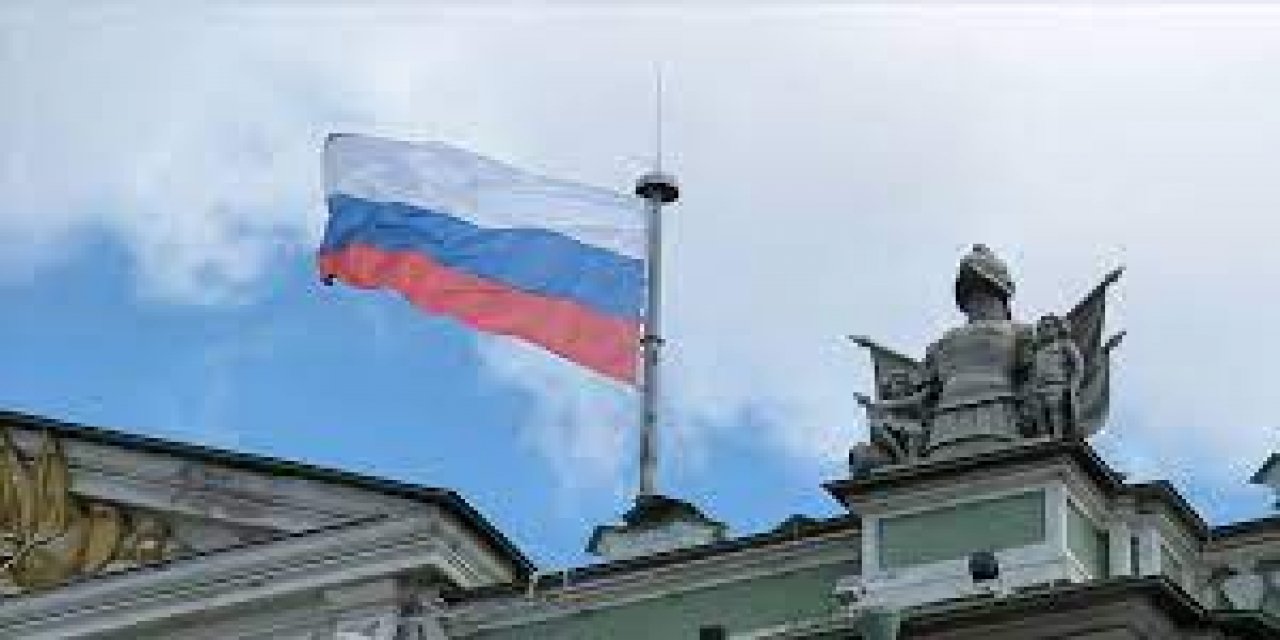 Rus Parlamentosundan Yabancı Haber Kuruluşlarını Kapatma Kararı
