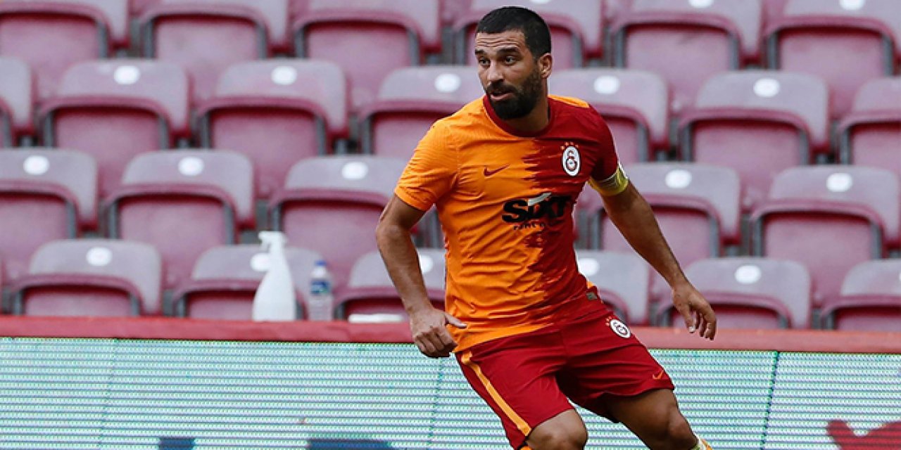 Arda Turan'ın Sözleri Kafaları Karıştırdı! Futbolu Bırakıyor Mu?