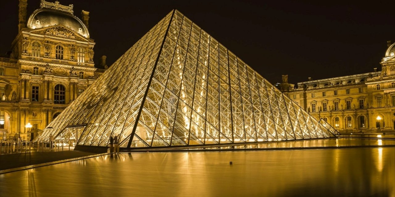 Louvre Müzesi Eski Müdürü, 'Tarihi Eser Kaçakçılığı' Soruşturmasında Baş Şüpheli Oldu